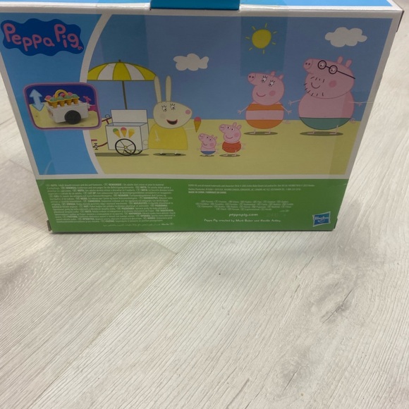 Peppa Pig Ice Cream Cart Playset with Yellow Umbrella - Picture 4 of 5